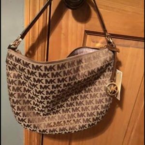Michael kors shoulder bag